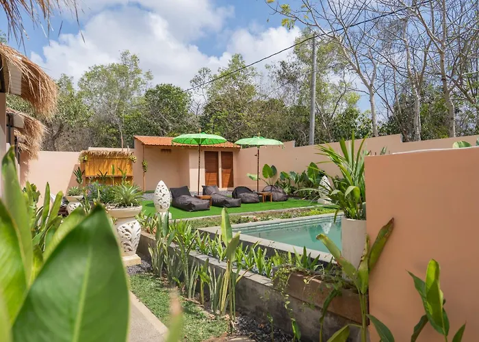 Ala House Bali Pensión Nusa Dua (Bali)